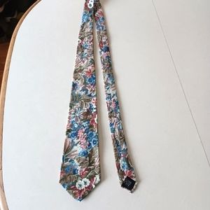 Clubfellow Tie